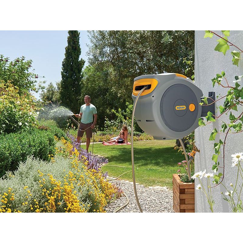 Hozelock 2401 Auto Reel 20m Hozelock - RockBottom Northampton