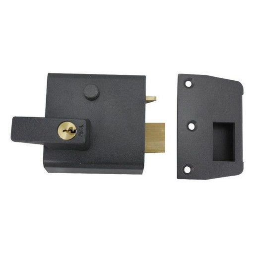 Yale 1/2 Auto Deadlock Nightlatch