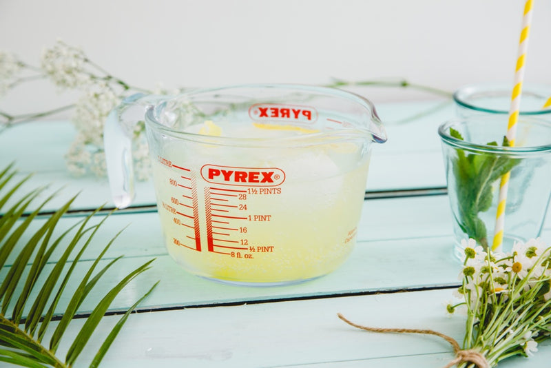 Pyrex Classic Measuring Jug 1.0L