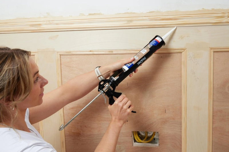 Rodo Revolving Caulking Gun Fits Tube Size 400ml