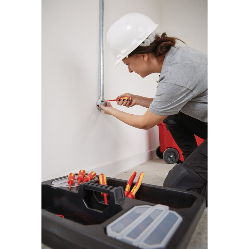 Draper XP1000 VDE Slimline Plain Slot Screwdriver, 4.0 x 100mm 02160 Draper - Town Tools 
