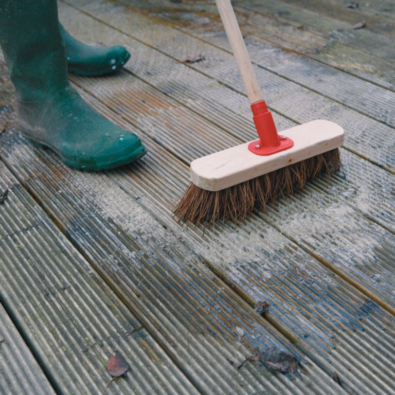 Ronseal Decking Cleaner & Reviver 5L Ready To Use