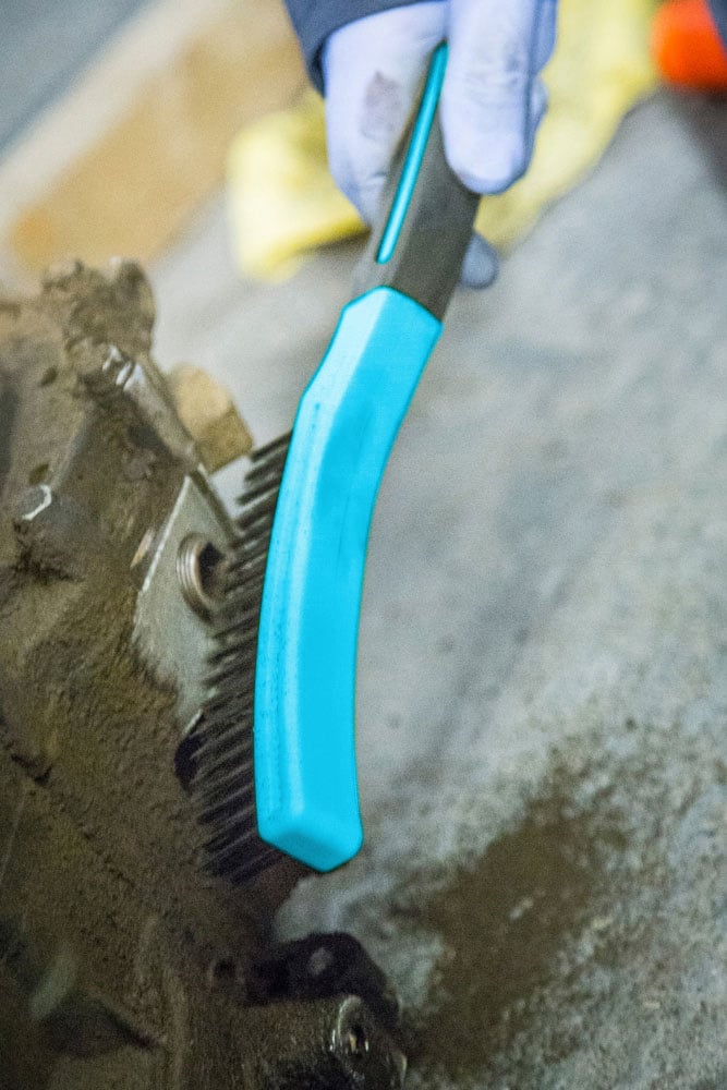 Blue Spot Tools Long Handle Soft Grip Wire Brush