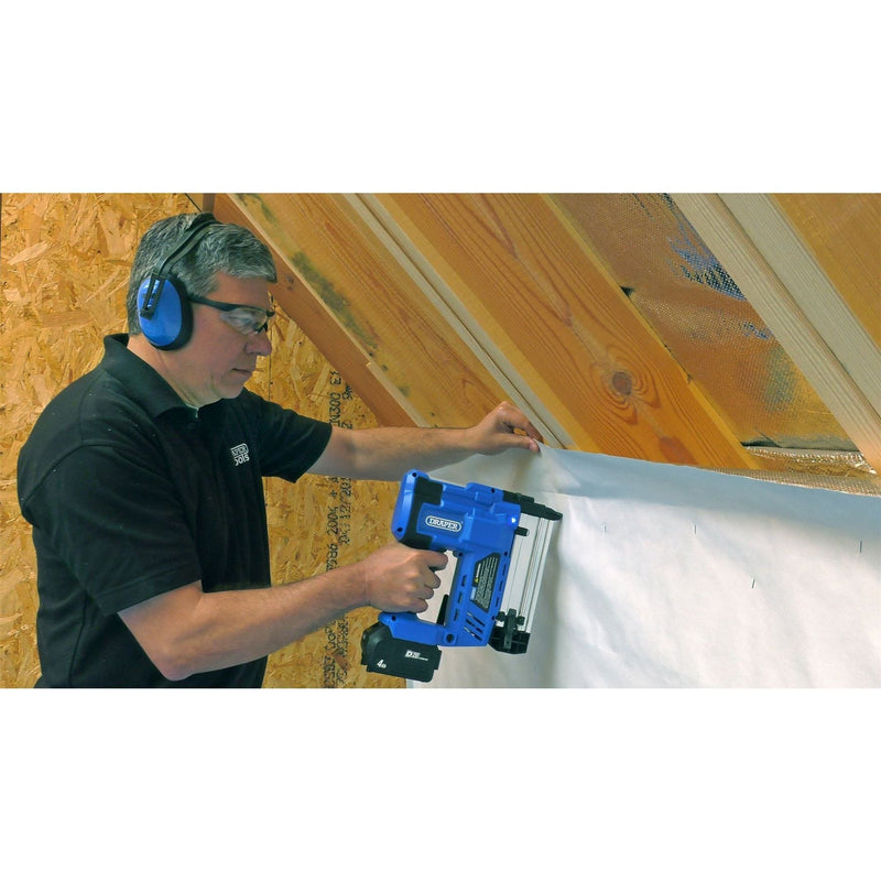 Draper D20 20V Nailer/Stapler, 1 x 2.0Ah Battery, 1 x Charger 00646 Draper - Town Tools 
