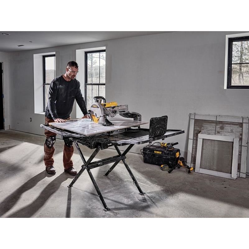 Dewalt Power Tools D36000 Wet Tile Saw 1600W 240V DeWALT Power Tools - RockBottom Northampton