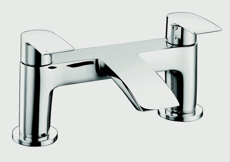 SP Aero Curve Bath Filler Tap W: 180mm H: 123mm D: 105mm