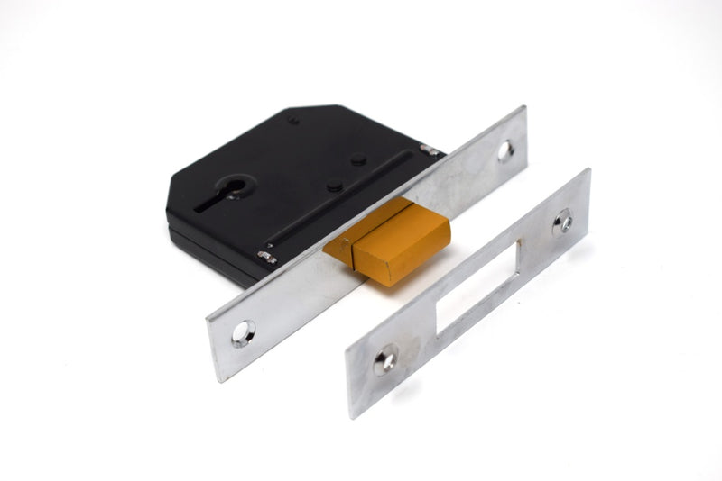 Yale Essentials 3 Lever Deadlock Chrome 64mm