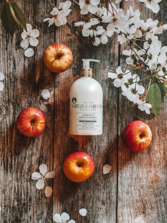 Baylis & Harding Anti Bacterial Hand Wash 500ml Jasmine & Apple Blossom