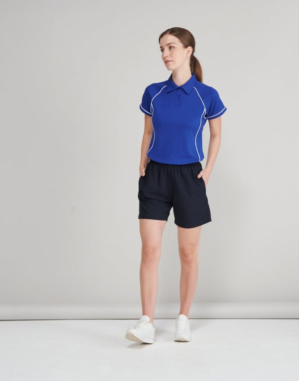 Finden  Hales Female Short Black Small