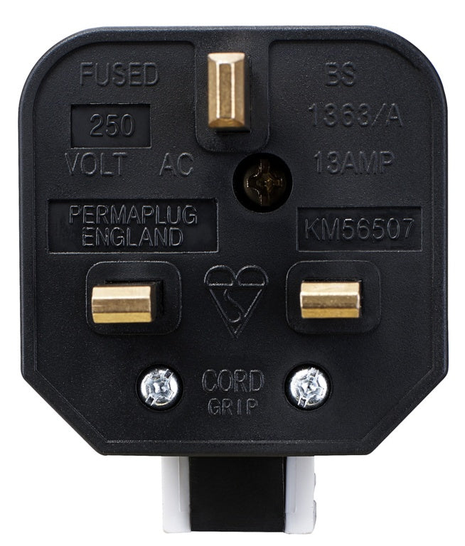 Luceco Heavy Duty Plug 13 Amp White
