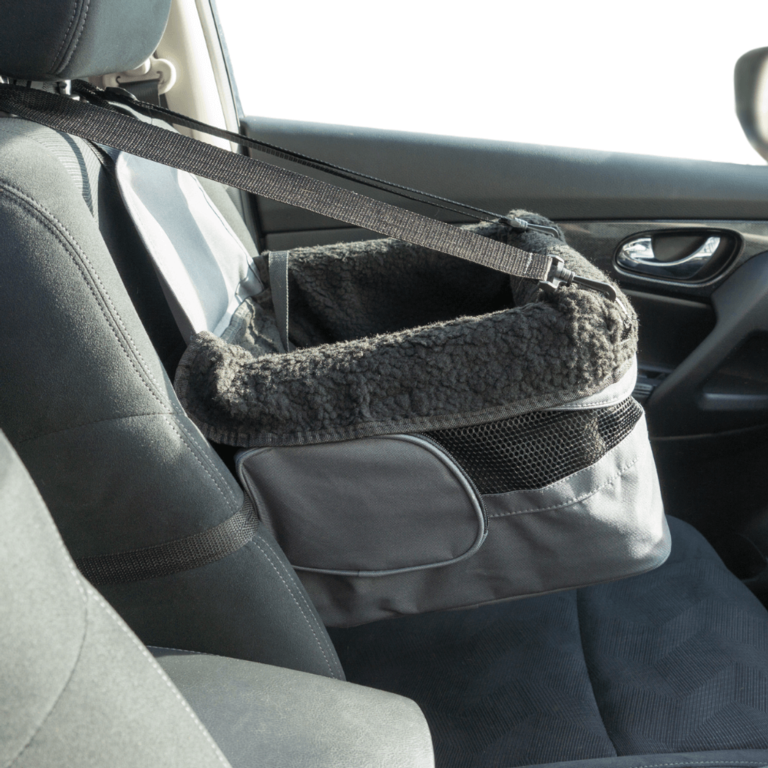 Henry Wag Car Booster Seat 38cm x 38cm x 25cm