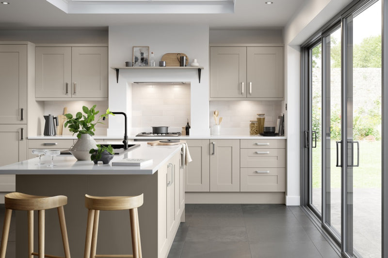 Gower Rapide Verona Pebble Base Unit 300mm