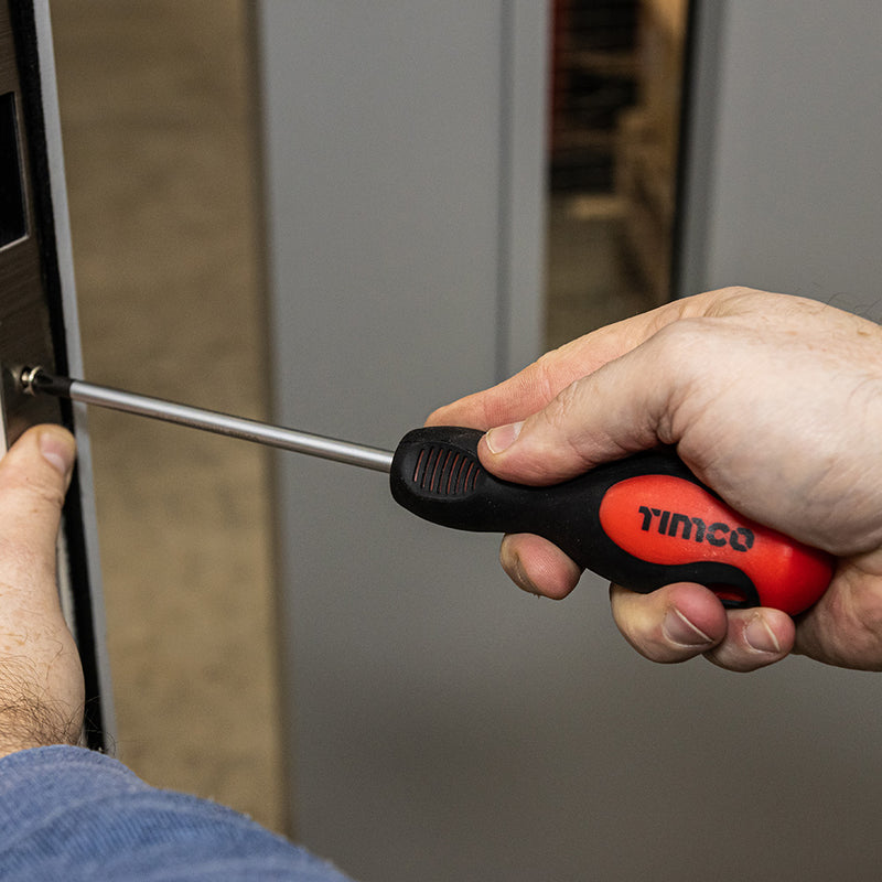 TIMCO Screwdriver Set, Slotted and Phillips Screwdrivers with Magnetic Tips, Ergonomic Anti-Slip Handles in a Hard Carry Case — Case