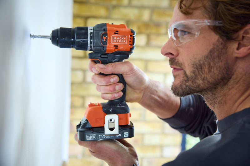 Black & Decker Brushless Hammer Drill Kit 18v