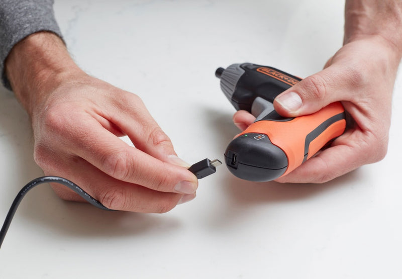 Black & Decker Rechargeable Screwdriver Kit 3.6v