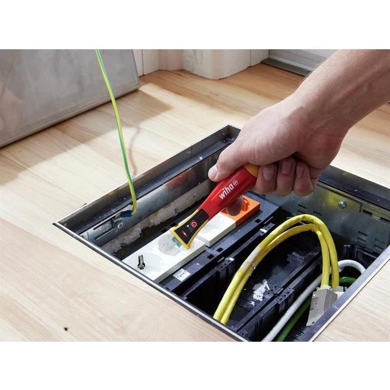 Wiha Non-contact Voltage Detector 90-1000V AC Wiha - RockBottom Northampton