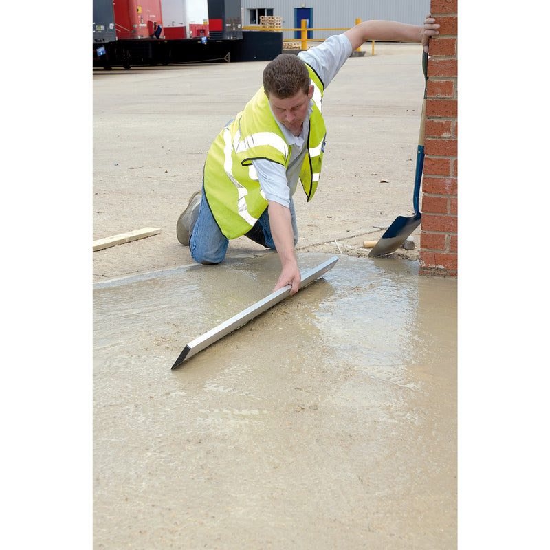 Draper 89713 Plasterers Featheredge, 1200 x 100mm