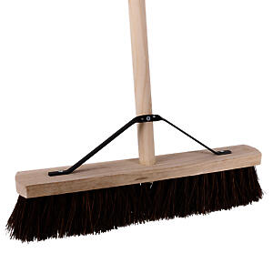 Charles Bentley 18" Bassine Broom with Stay & 4ft 6" Handle
