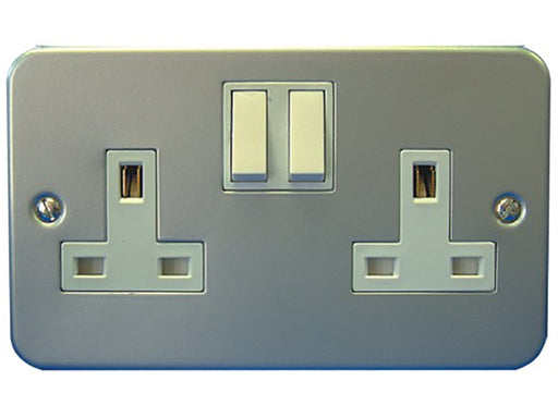 Metal-Clad Switched Socket 2 Gang 13A 4439NB
