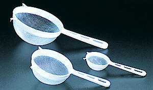 Metaltex Plastic Mesh Strainer 16cm