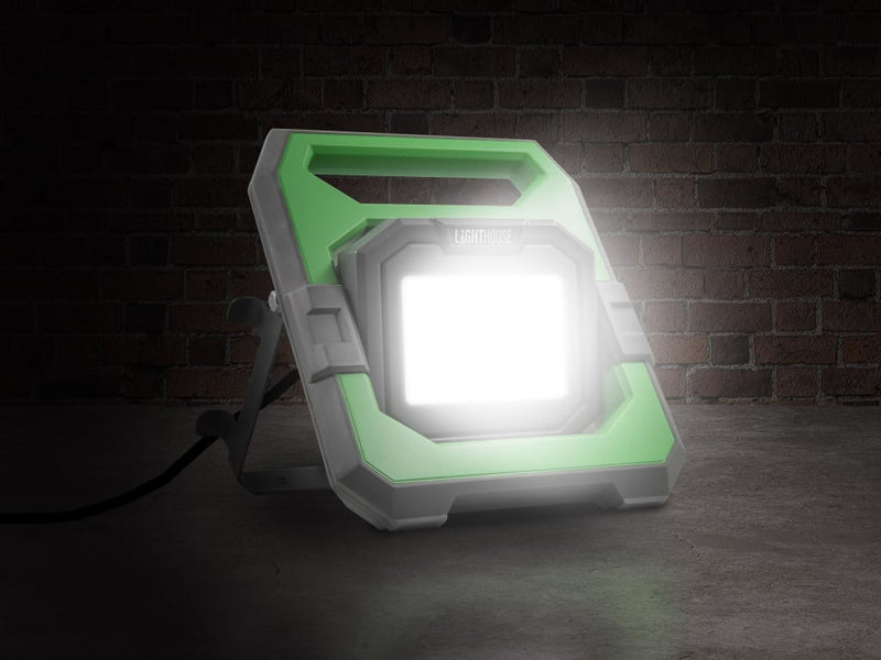 Professional LED Work Light 3000 lumens 240V