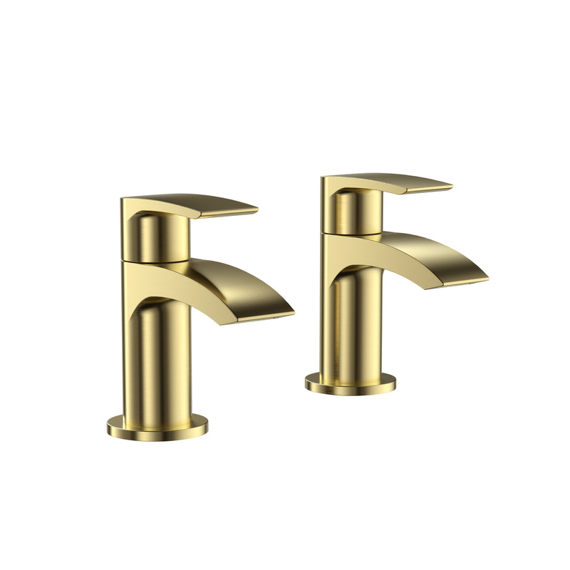 PSI BRUSHED BRASS PVD BATH PILLAR TAPS 2TH DOES NOT INCLUDE BATH WASTE