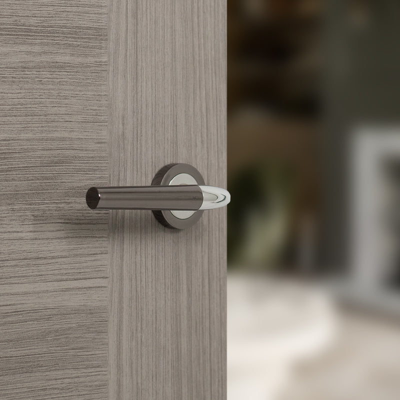 STATUS Tennessee Door Handle Pack (Bathroom Set - 3" CE Bathroom Lock, 4" Fire Rated Hinges x3) - Black Nickel/Polished Chrome