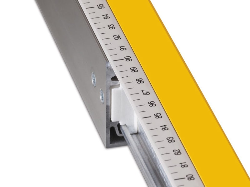 80T Telescopic Spirit Level 2 Vials 90-149cm