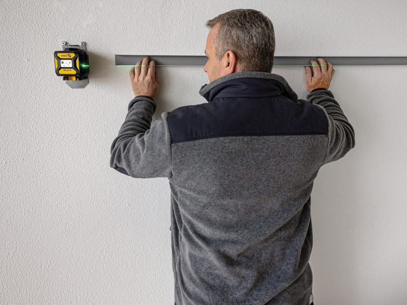 LAX 320 G Cross Line Plus Plumb Point Laser