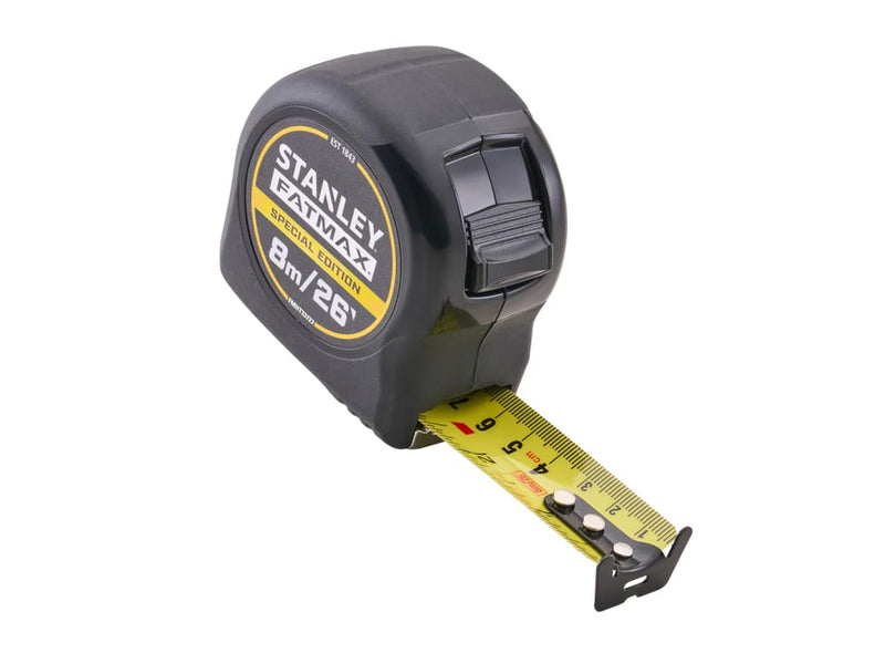 Stanley 8m (26ft) Classic Tape
