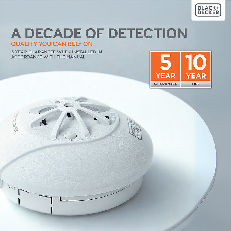 Black + Decker Mains Powered Interlinked Kitchen Heat Alarm. Battery Back Up Included. FAST FIX Base Included.