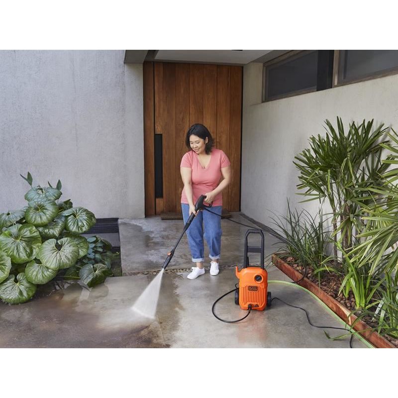 Black + Decker BEPW1300L Pressure Washer 110 bar 240V BLACK + DECKER - RockBottom Northampton