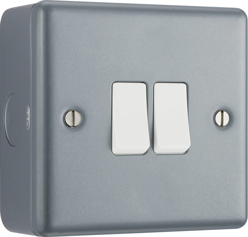 BG Electrical Metal Clad - Double, 2 way switch
