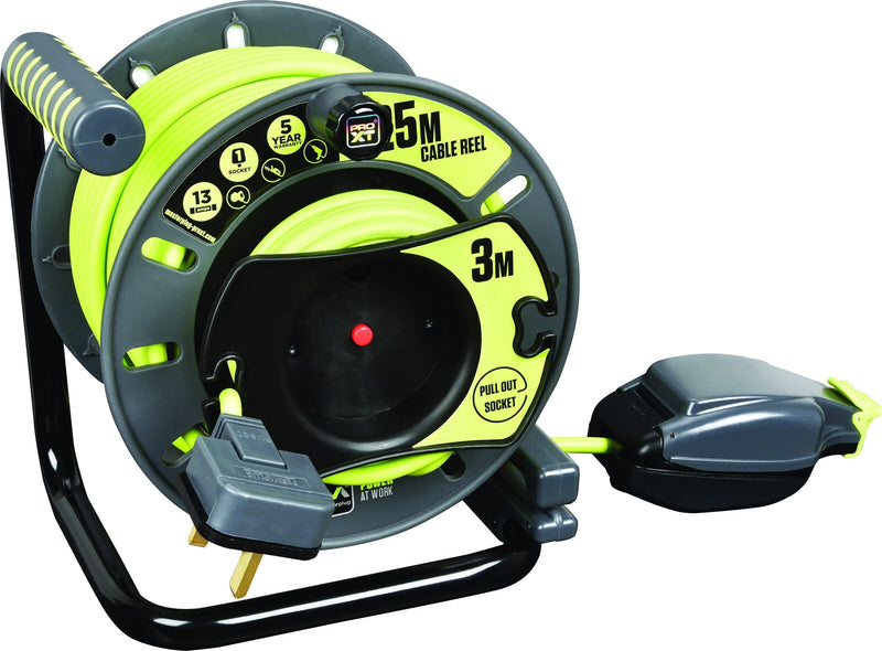 Masterplug Pro XT - 25m, 3 Sockets, 13A, Grey + Green