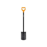 Fiskars Solid™ Metal Rounded Spade Fiskars - RockBottom Northampton