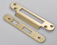 Forend Strike & Fixings - Bas/Ess/Lss - Radius - Satin Brass