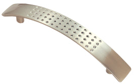 Dimpled Curved Handle 128Mm C/C - Satin Nickel 128 ( 156 )