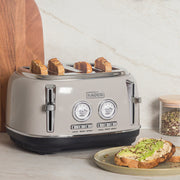 Haden Jersey Toaster - 4 Slice Retro Electric Stainless-Steel Toaster with Reheat and Defrost Functions - 1370-1630W