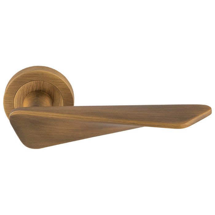 Intona Lever On Concealed Fix Round Rose Bgo (Antique Brass) - Antique Brass