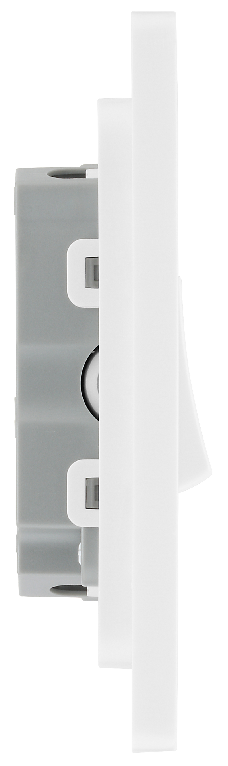 BG Electrical Evolve Pearlescent White - Triple, 2 way switch