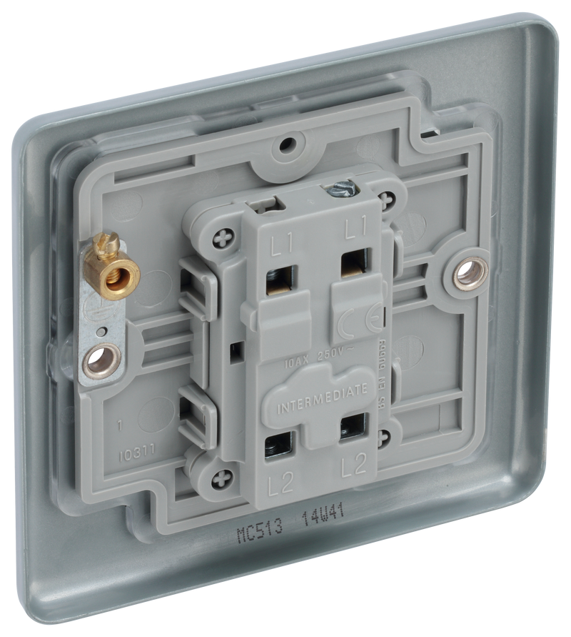 BG Electrical Metal Clad - Intermediate switch