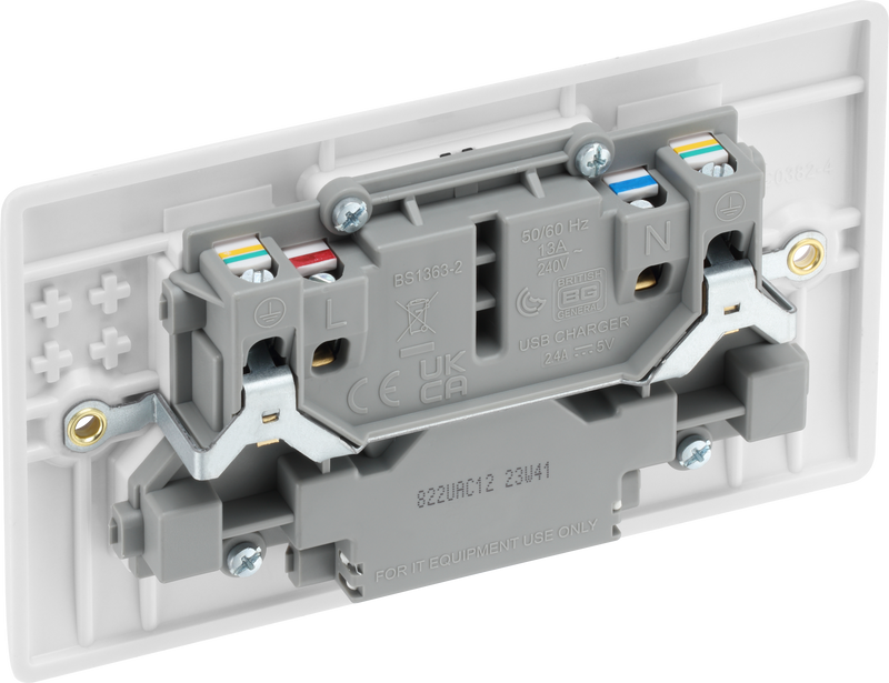 BG Electrical 800 Series - Double switched single pole, with USB A + C (12W)