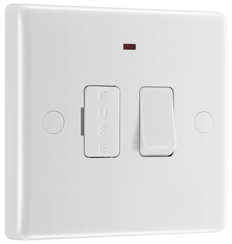 BG Electrical 800 Series - Switched and fused with indicator and flex outlet