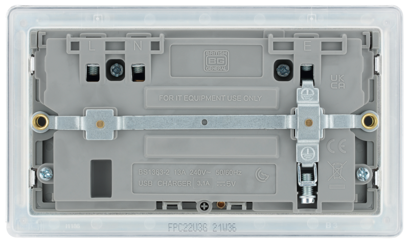 BG Electrical Flatplate Screwless Polished Chrome - Double switched, single pole, with 2 x USB A