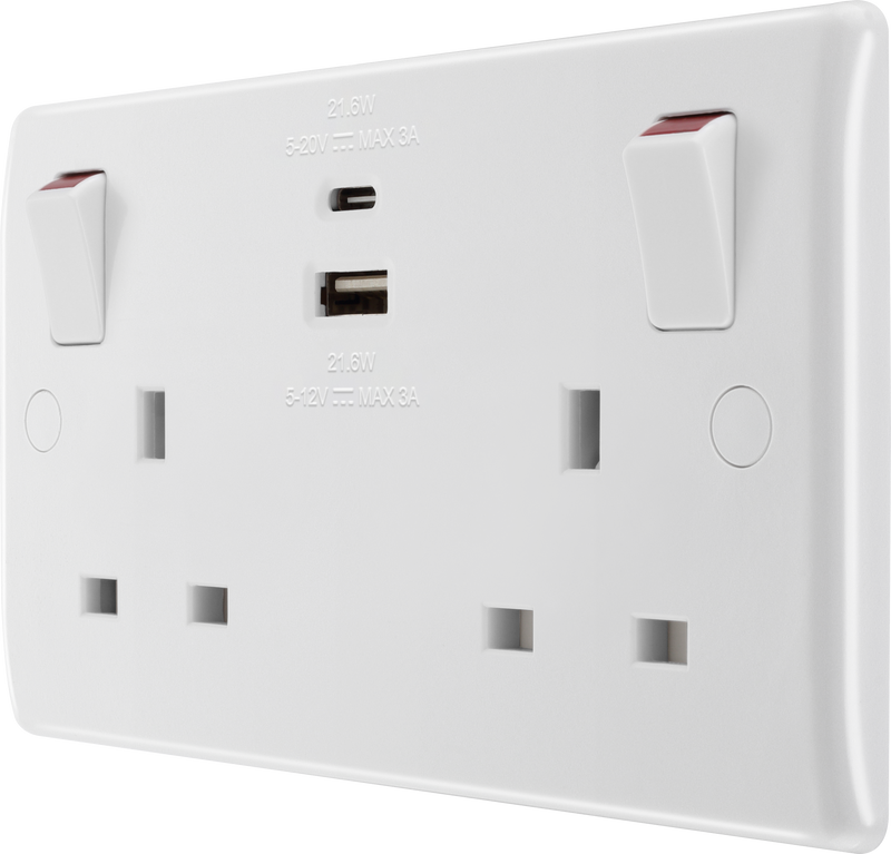 BG Electrical 800 Series - Double switched single pole, with USB A + C (22W)