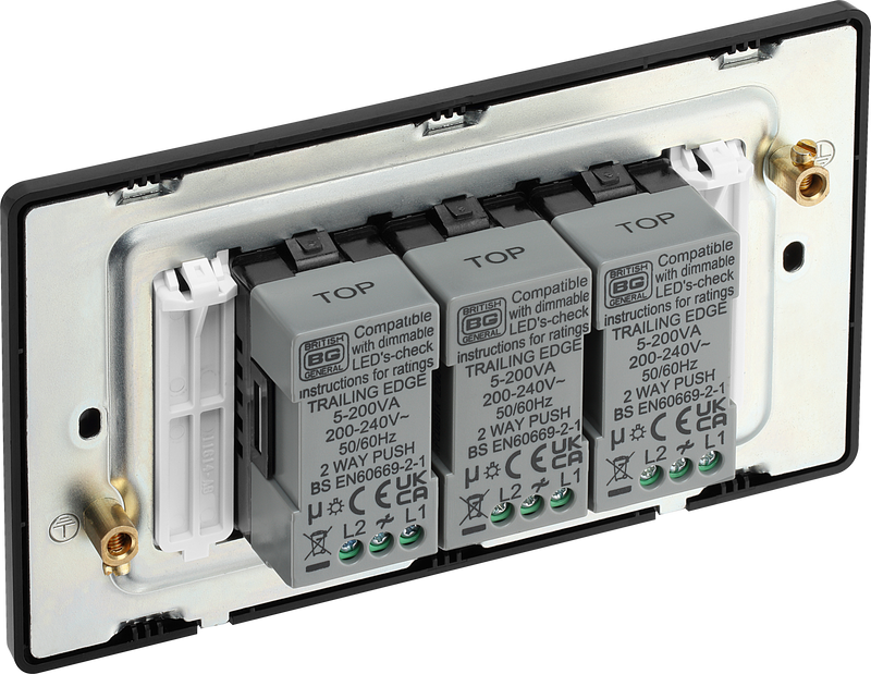 BG Electrical Evolve Matt Black - Triple, 2 way push 200W