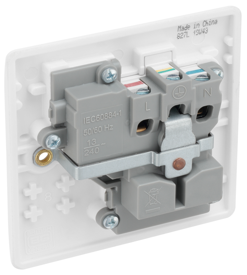 BG Electrical 800 Series - Single, switched, universal with indicator (export only)