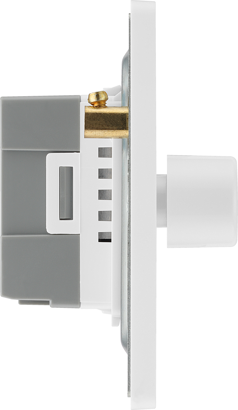 BG Electrical Evolve Pearlescent White - Triple, 2 way push 200W