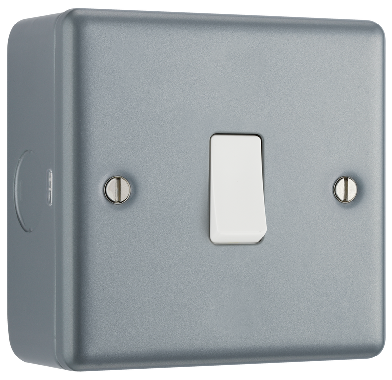 BG Electrical Metal Clad - Intermediate switch