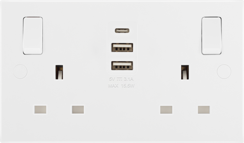 BG Electrical 900 Series - Double switched single pole, with 2 x USB A + 1 x USB C (15W)